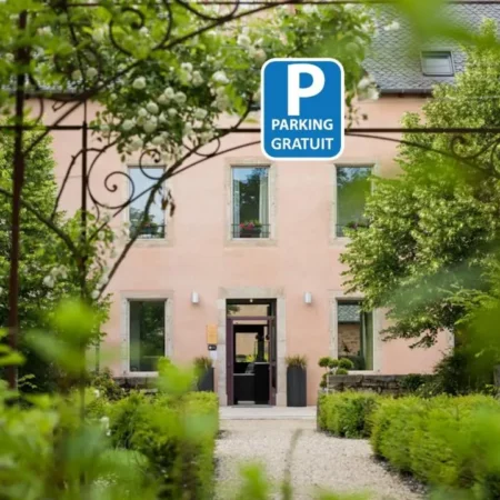 HOTEL LA FERME DE BOURRAN – RODEZ (parking gratuit, ecoresponsable, soiree etape, bornes electriques)