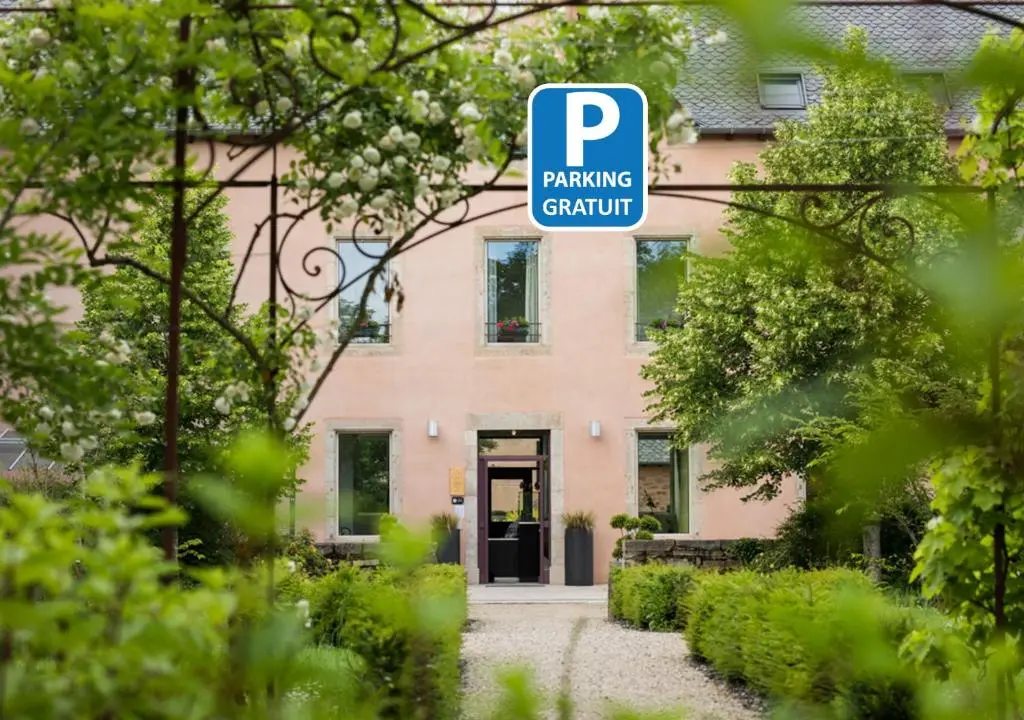 HOTEL LA FERME DE BOURRAN – RODEZ (parking gratuit, ecoresponsable, soiree etape, bornes electriques)