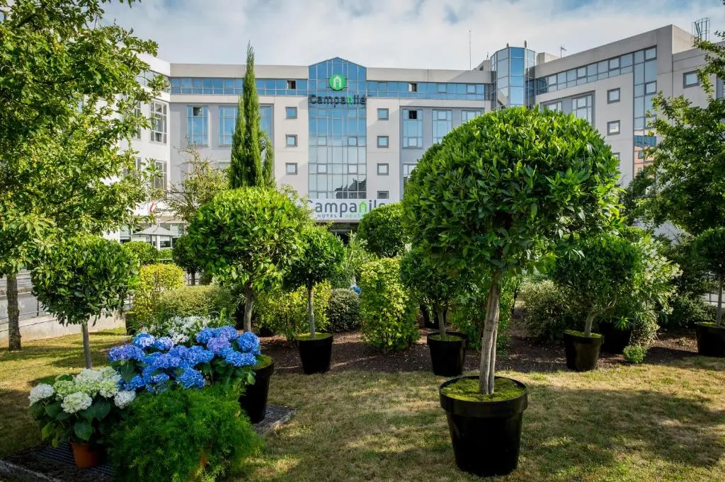 Campanile Roissy