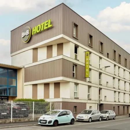 B&B HOTEL Paris Romainville Noisy-Le-Sec