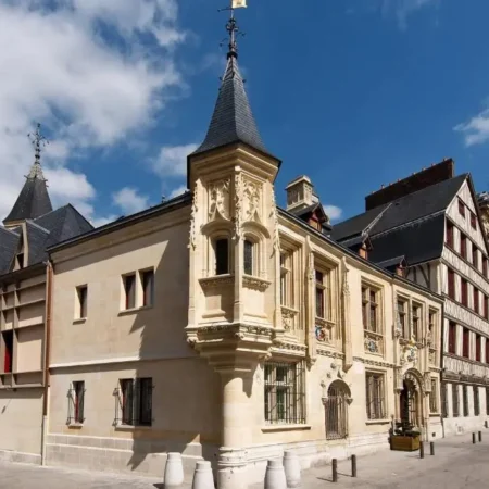 Hotel de Bourgtheroulde, Autograph Collection