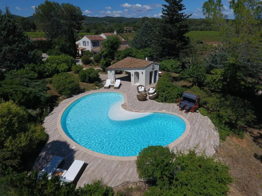 L’ Esmerand