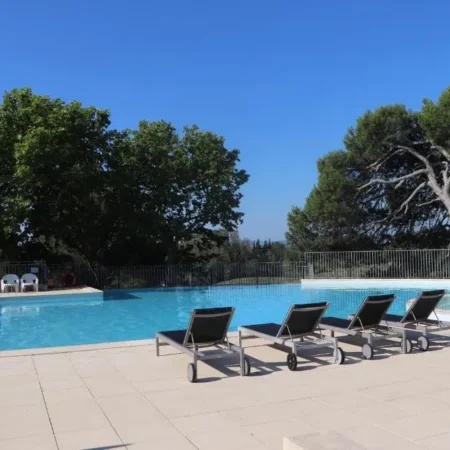 Madame Vacances – Residence Provence Country Club