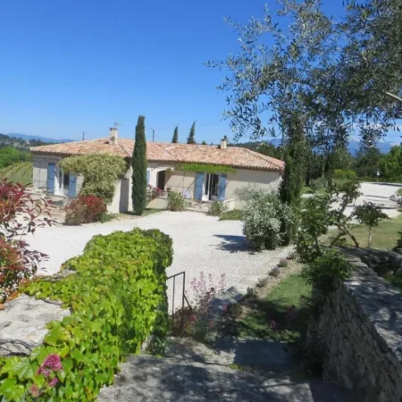 Gites CERISE EN PROVENCE