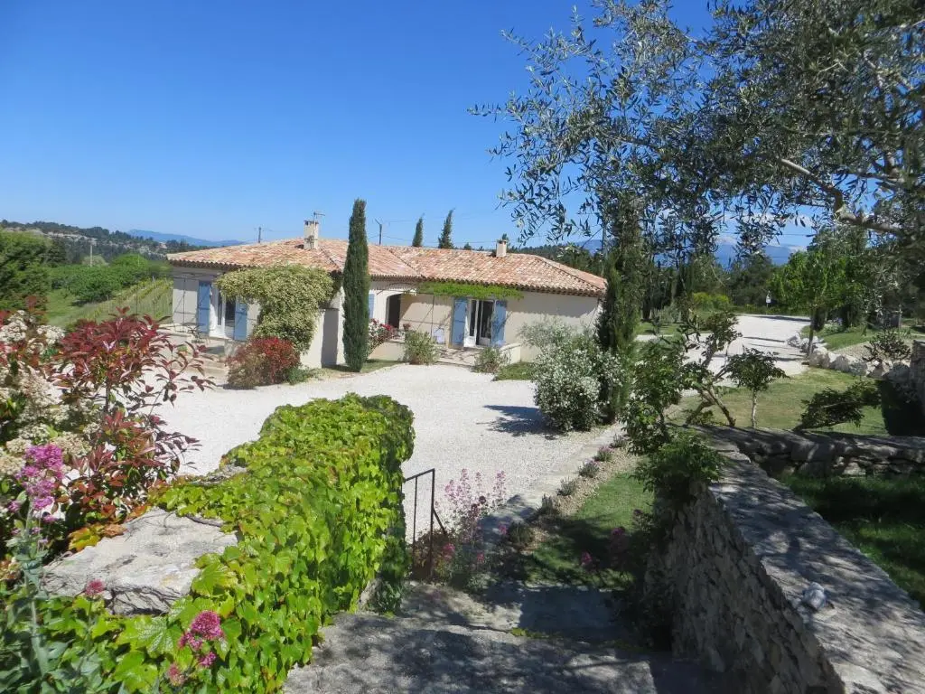 Gites CERISE EN PROVENCE