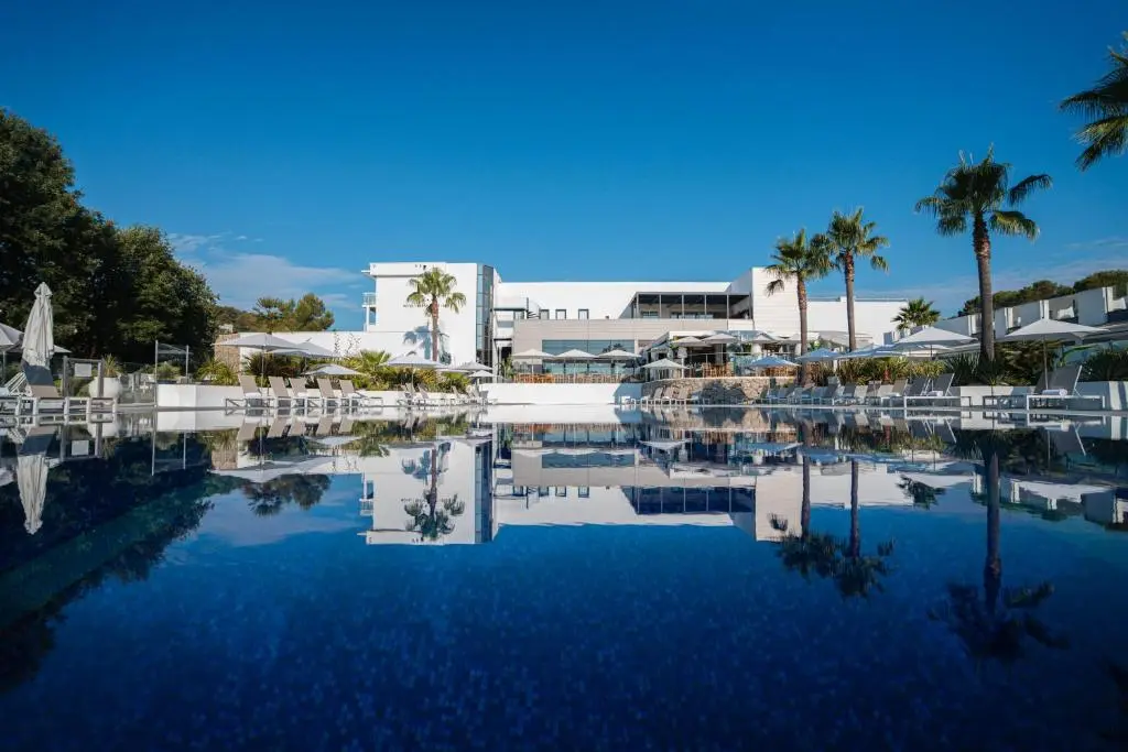 Mouratoglou Hotel & Resort