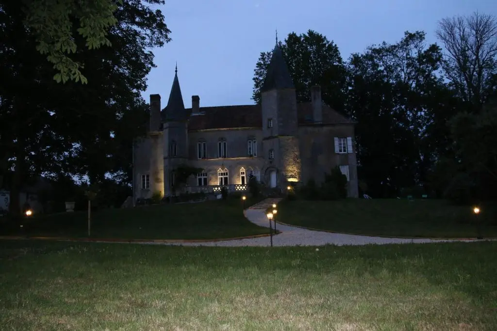 Chateau de Millery