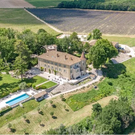 Chateau Les Oliviers de Salettes