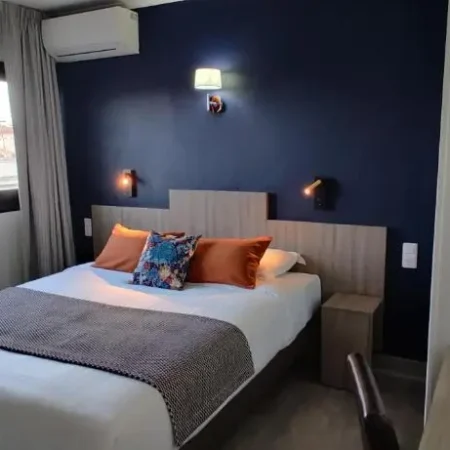 Logis Hotel les Bleuets