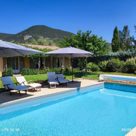 Gite Aux 4 Saisons Du Colorado Provencal
