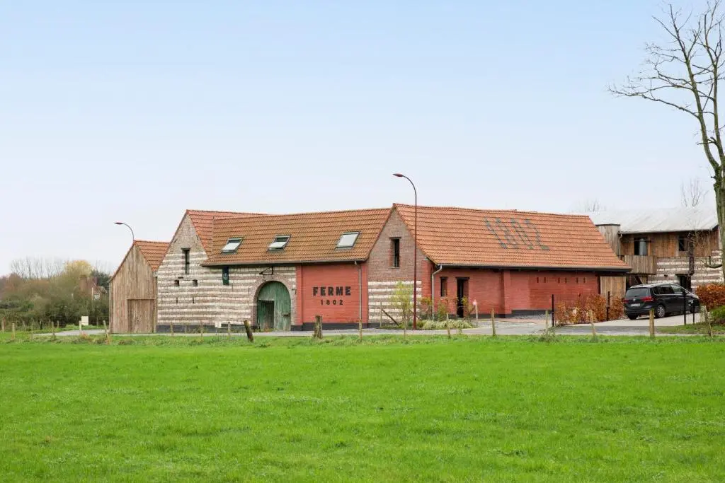 Ferme 1802 – Appart hotel, spa, bien etre & seminaire
