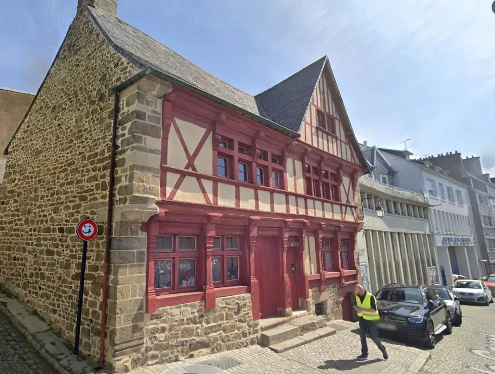 Maison de la Barriere