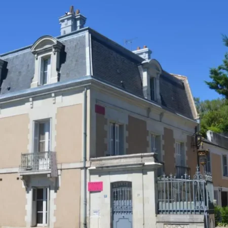 Lit En Loire Sarl