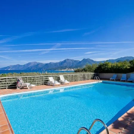 RESIDENCE SUARELLA