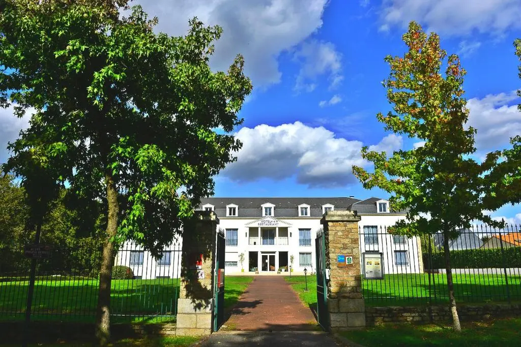 Hotel De La Marine