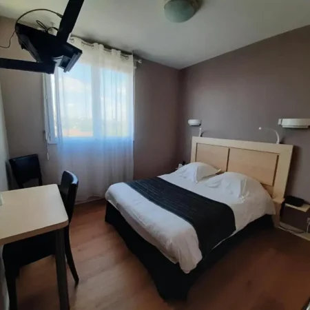 Logis Hotellerie Saint Jean