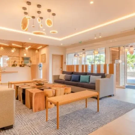 Holiday Inn Nice – Saint Laurent Du Var, an IHG Hotel