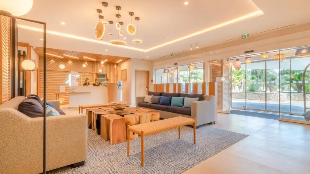Holiday Inn Nice – Saint Laurent Du Var, an IHG Hotel