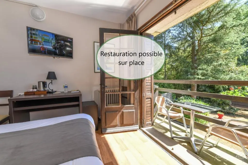 Logis Hotel La Chaumiere proche Puy du Fou