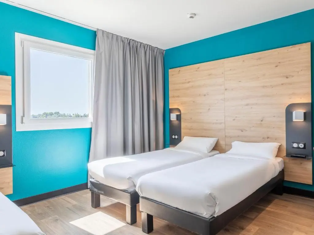 B&B Hotel Saint-Martin-de-Crau Alpilles Camargue