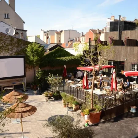 MOB HOTEL Paris les Puces