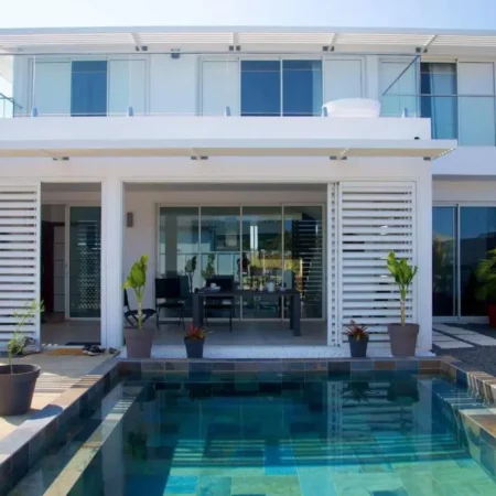 Maison Tonga Piscine Jacuzzi