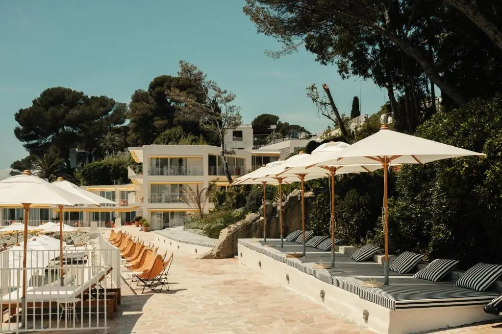 Les Roches Rouges, Saint Raphael, a Beaumier Hotel