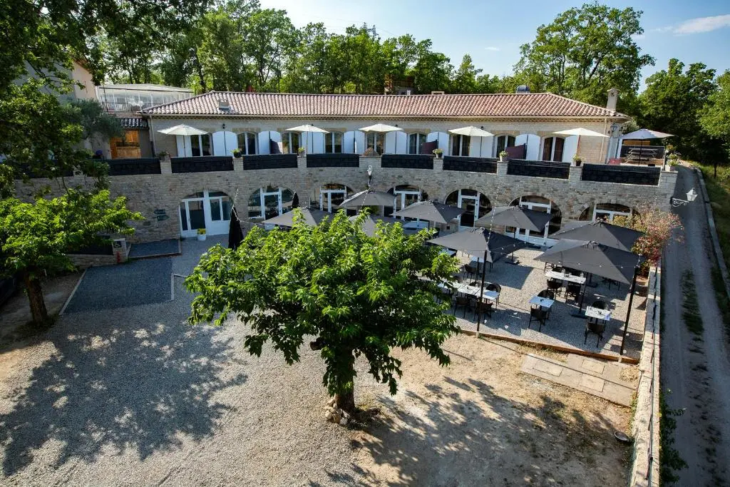 Hotel – Domaine de la Mautanne