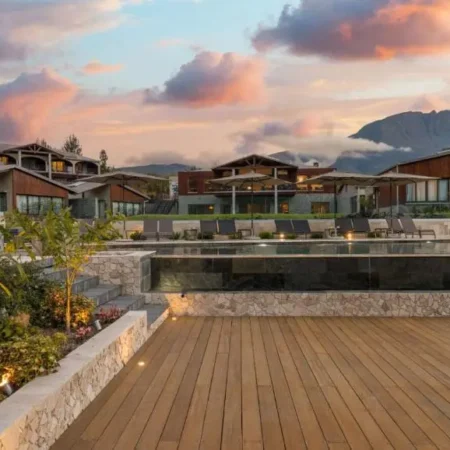 Sarana Hotel & Spa
