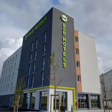 B&B HOTEL Orleans Saran