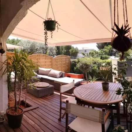 La Terrasse Ensoleillee de Sausset – Cote Bleue