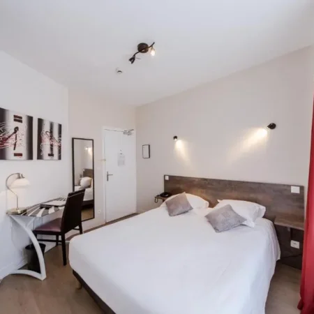 Logis Hostellerie de la Porte Bellon