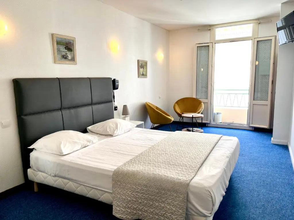 Hotel Le National