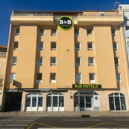 B&B HOTEL Sete Centre Gare
