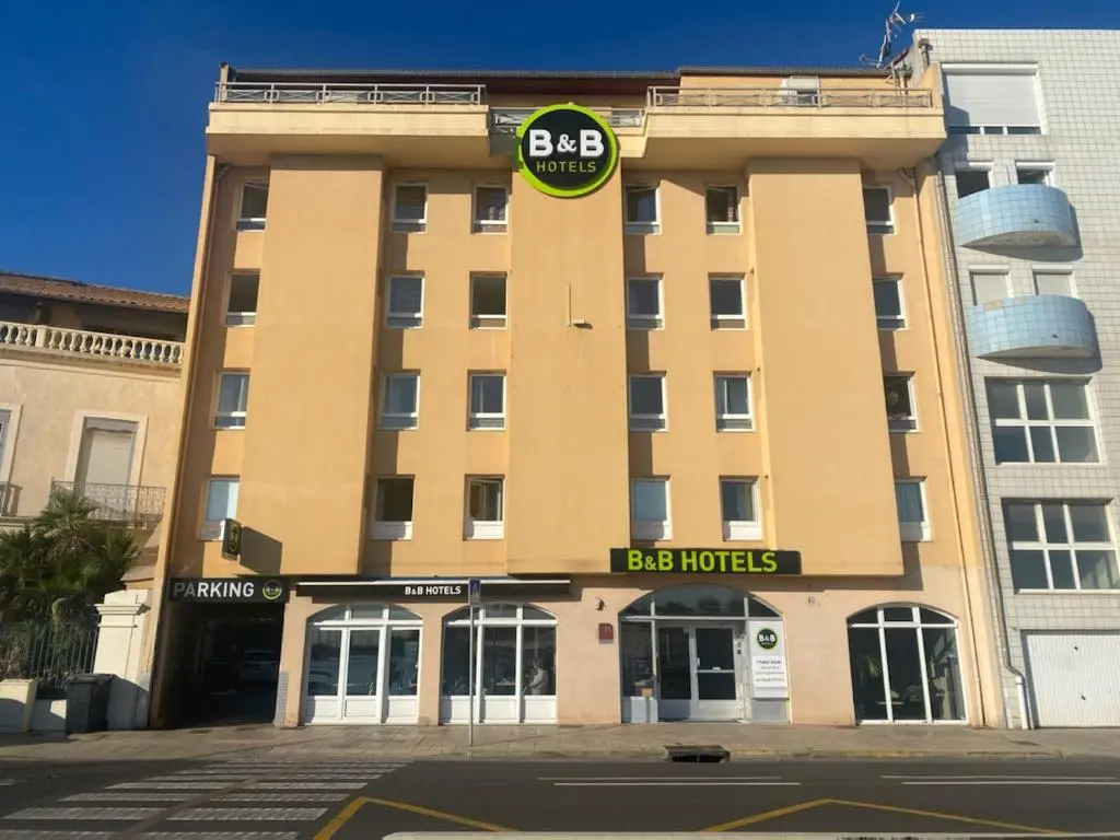 B&B HOTEL Sete Centre Gare