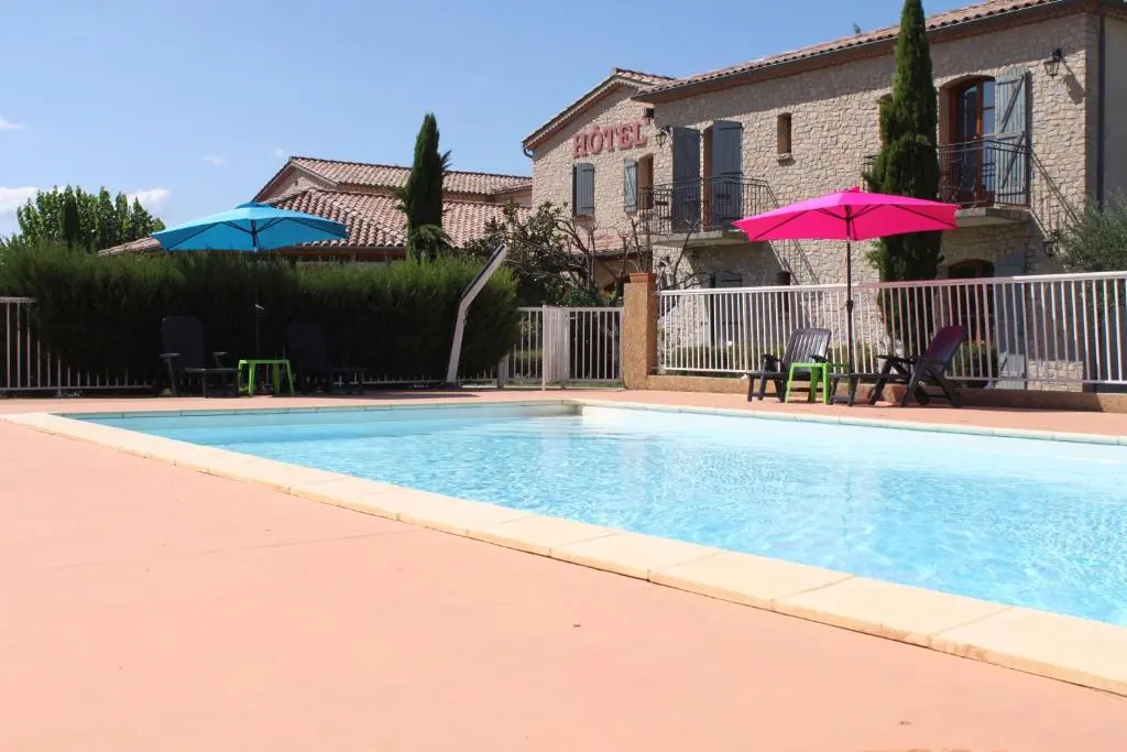 Logis Hotel le Mas de Mon Pere