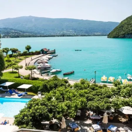 Le Cottage D’Annecy Le Vieux Piscine