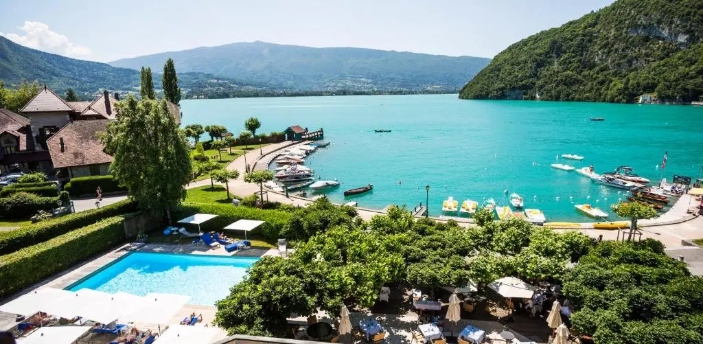 Le Cottage D’Annecy Le Vieux Piscine
