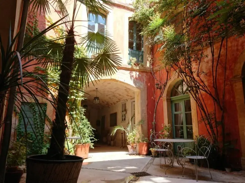 Rue du chateau