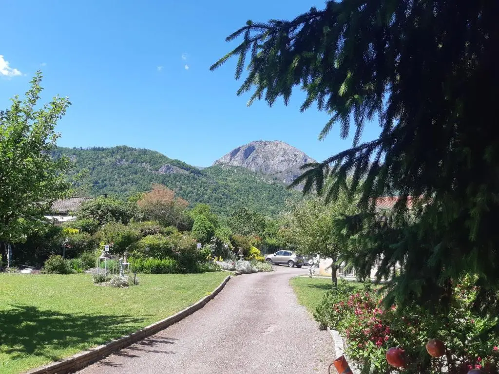 Gites le clos des pradals Banat Tarascon /Ariege