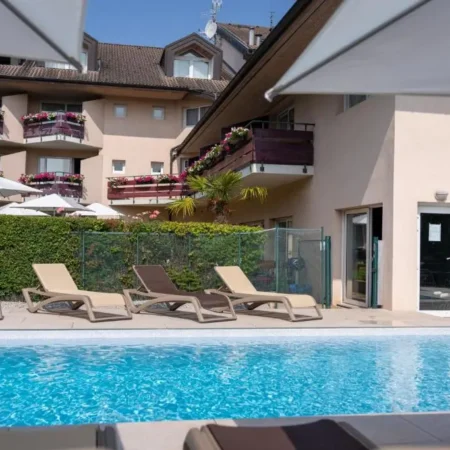Logis Hotel Arc en Ciel