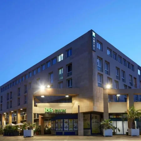 All Seasons Toulon Center Congress