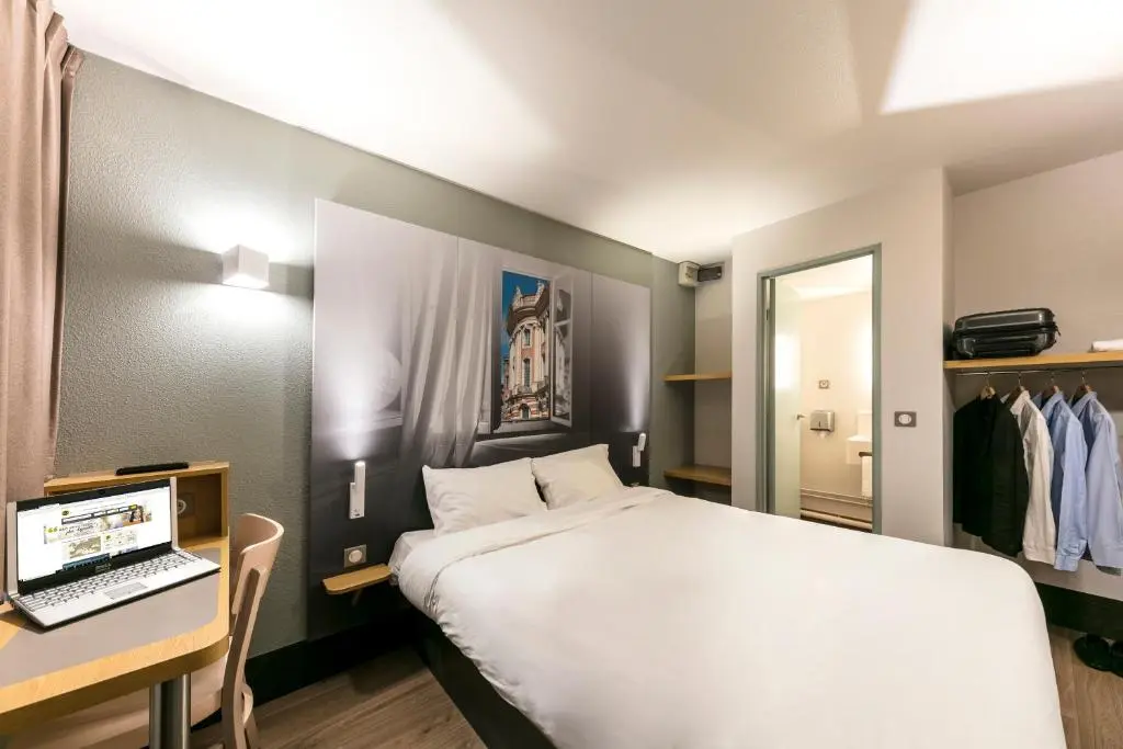 B&B HOTEL Toulouse Cite de l’Espace Mouchotte