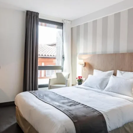 Hotel Le Pere Leon