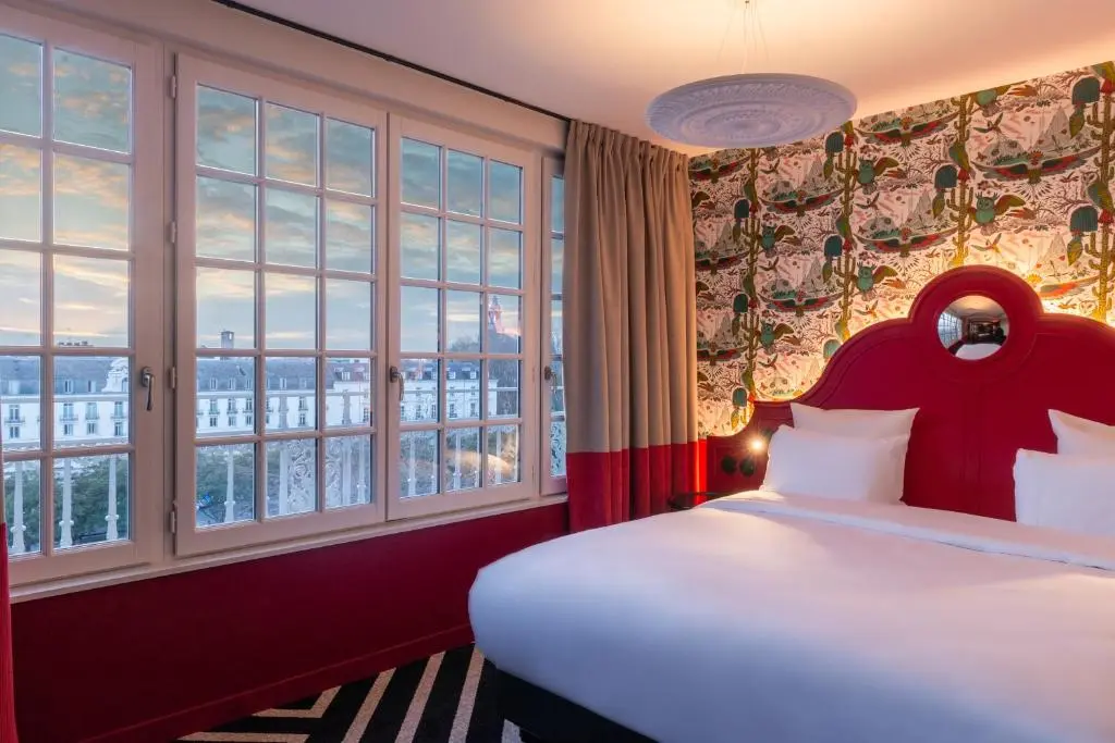 LABE Hotel Proche Gare Tours