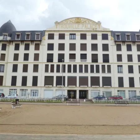 Trouville Palace