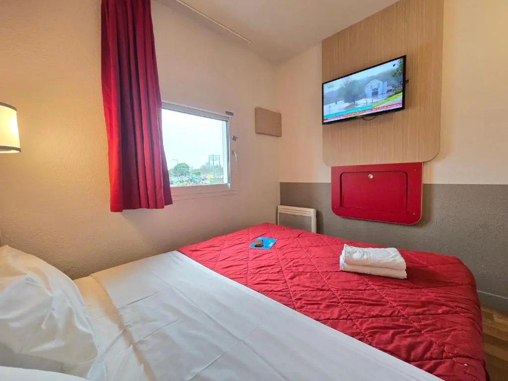 Premiere Classe Troyes Sud – Parc Saint Thibault