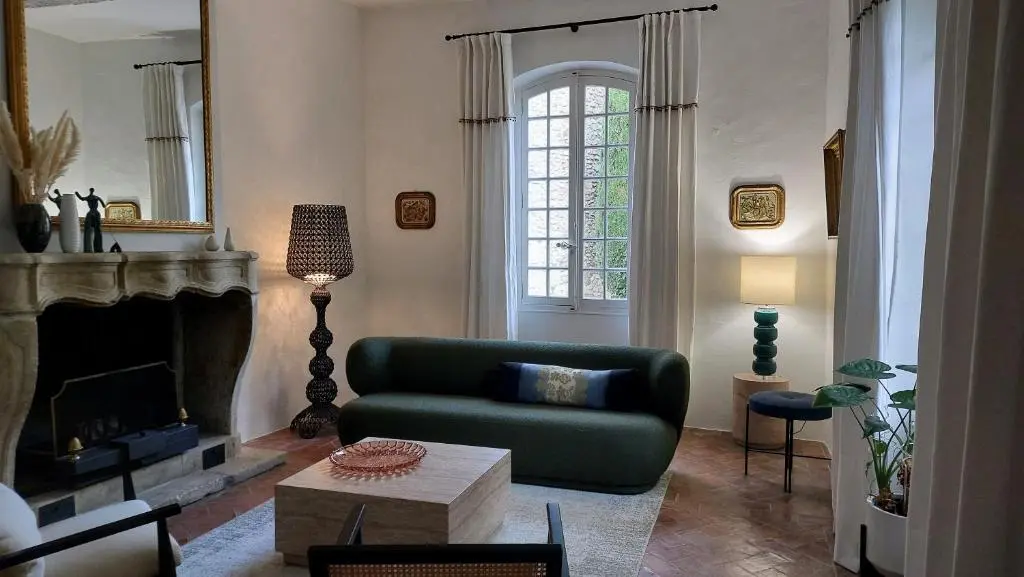 Le Murier a Vaison-la-Romaine