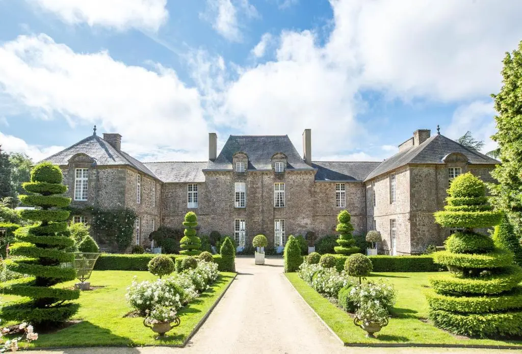 Chateau de la Ballue