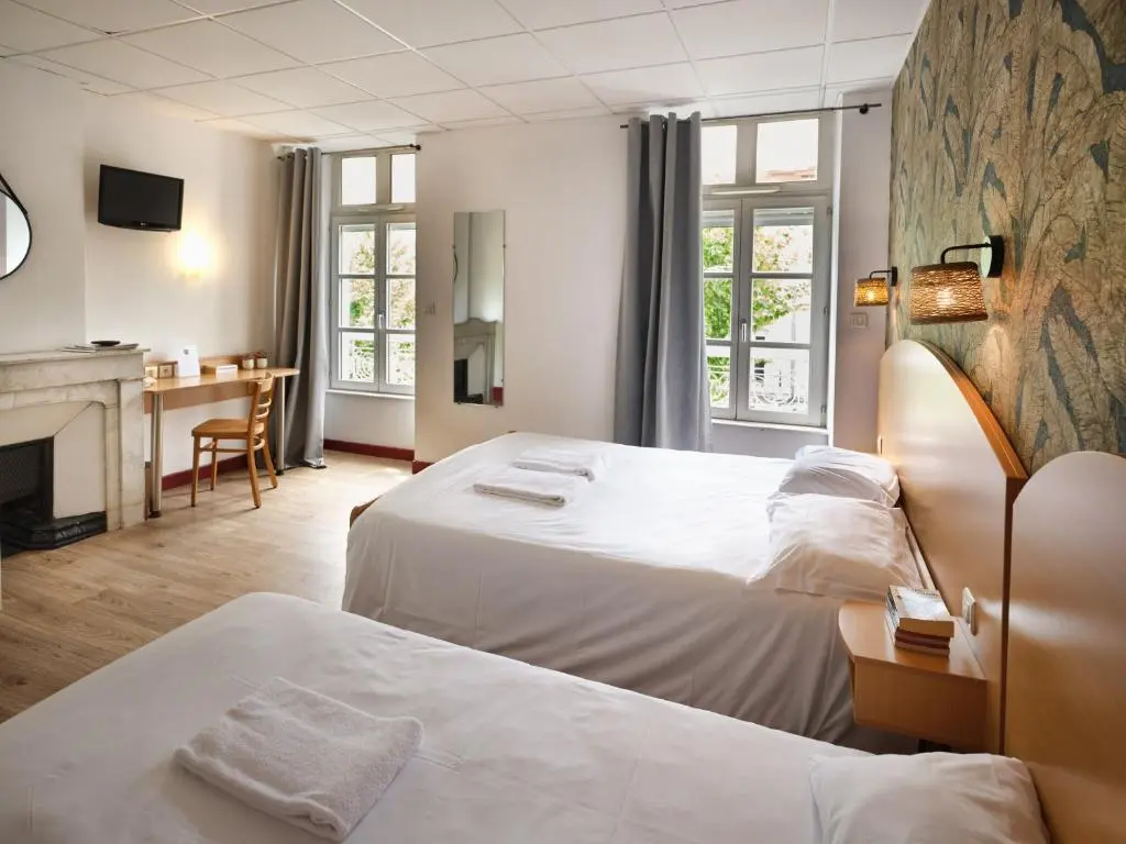 Hotel De Lyon